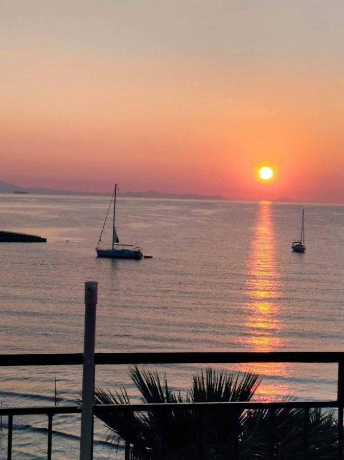 Ammoudia Rooms Agia Marina  Exterior foto